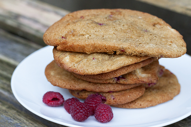 Vanilla, Raspberry & White Chocolate Chip Cookie Recipe 6