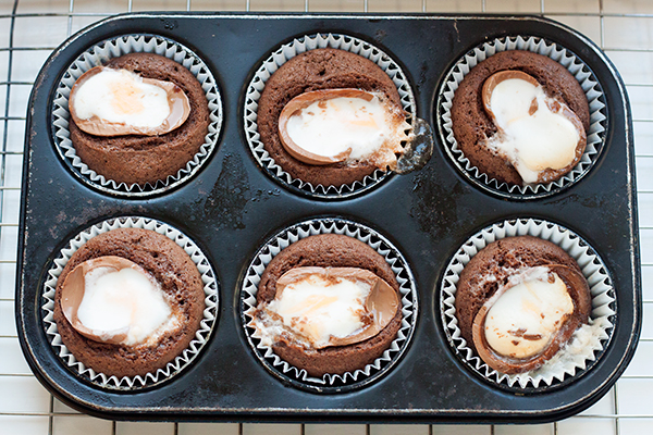 Cadbury Creme Egg Cupcake Recipe 3